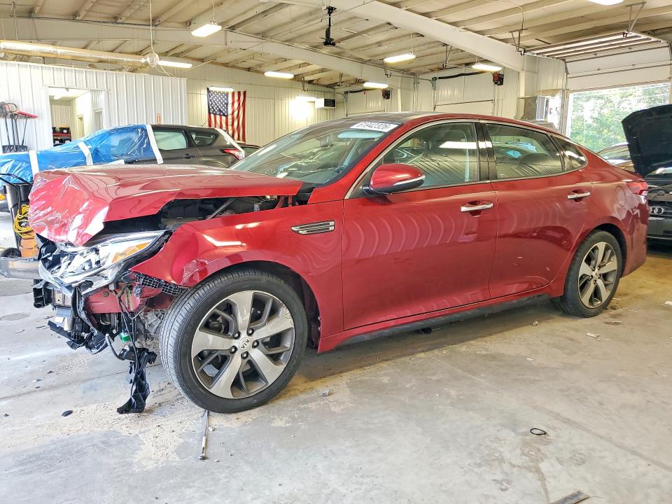 2019 Kia Optima მანქანა იყიდება აუქციონზე, vin: 5XXGT4L32KG294070, აუქციონის ნომერი: 61942326