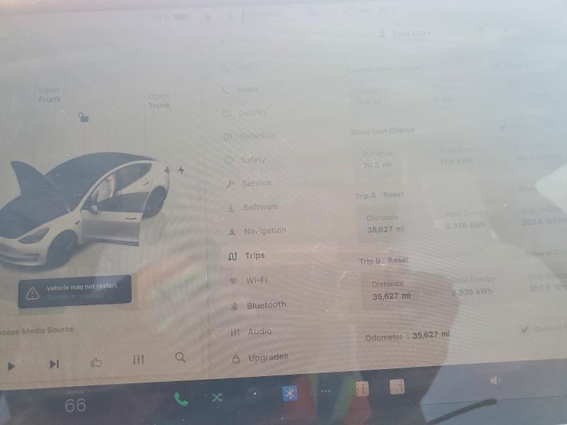 52915826 :رقم المزاد ، 5YJ3E1EA1PF611706 vin ، 2023 Tesla Model 3 مزاد بيع