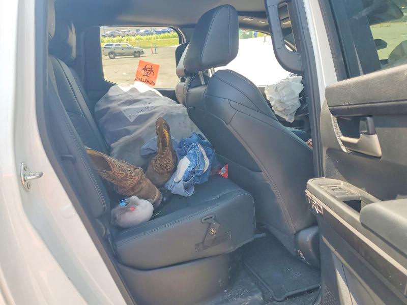 61778586 :رقم المزاد ، 3TMLB5JN8RM066112 vin ، 2024 Toyota Tacoma مزاد بيع