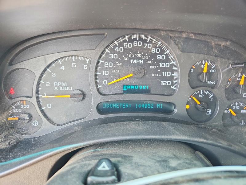 61812766 :رقم المزاد ، 1GCHK29U04E245842 vin ، 2004 Chevrolet Silverado مزاد بيع