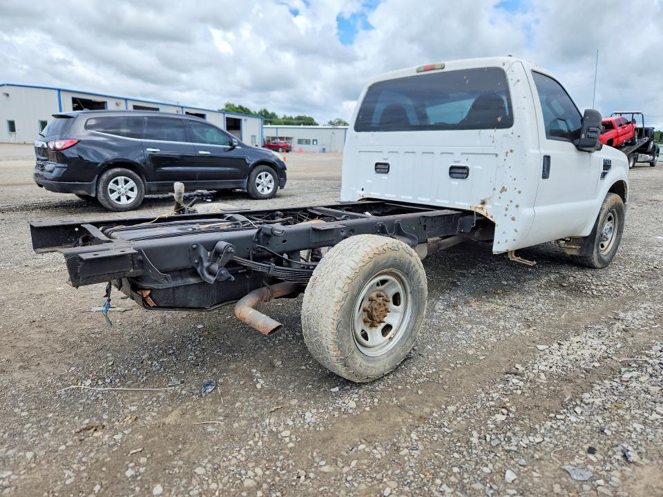 Продаж на аукціоні авто 2010 Ford F350, vin: 1FDWF3E58AEA60008, номер лоту: 61583036