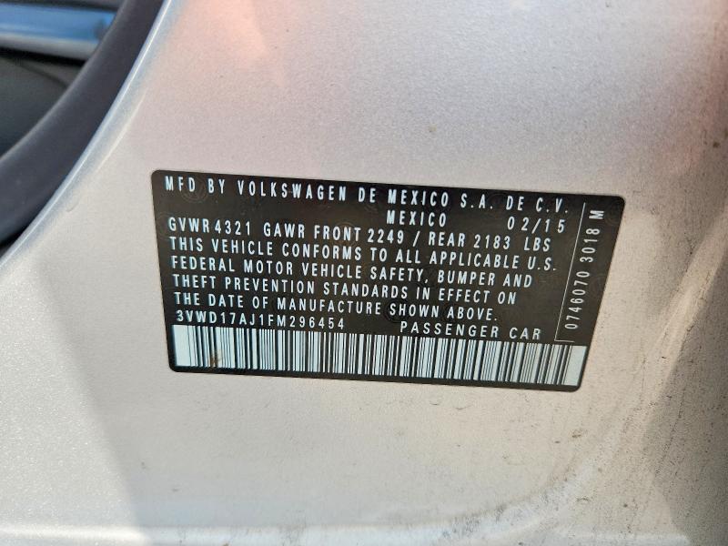60989496 :رقم المزاد ، 3VWD17AJ1FM296454 vin ، 2015 Volkswagen Jetta مزاد بيع