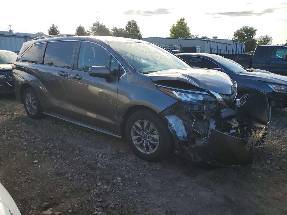 Продаж на аукціоні авто 2022 Toyota Sienna, vin: 5TDKSKFC8NS042386, номер лоту: 61993456