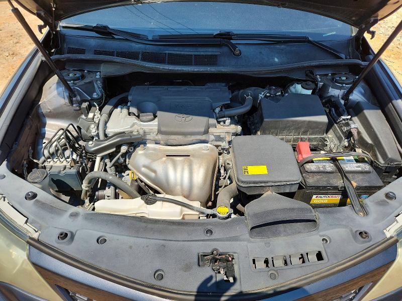 61686526 :رقم المزاد ، 4T1BF1FK0EU332781 vin ، 2014 Toyota Camry مزاد بيع
