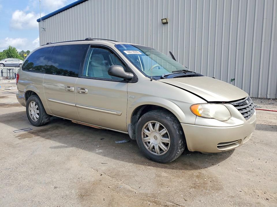 60218096 :رقم المزاد ، 2A4GP54L26R698325 vin ، 2006 Chrysler Town & Country مزاد بيع