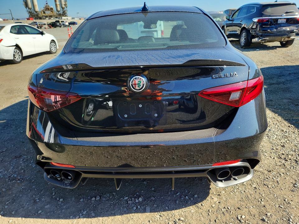 62001606 :رقم المزاد ، ZARFAMEVXL7627101 vin ، 2020 Alfa Romeo Giulia مزاد بيع