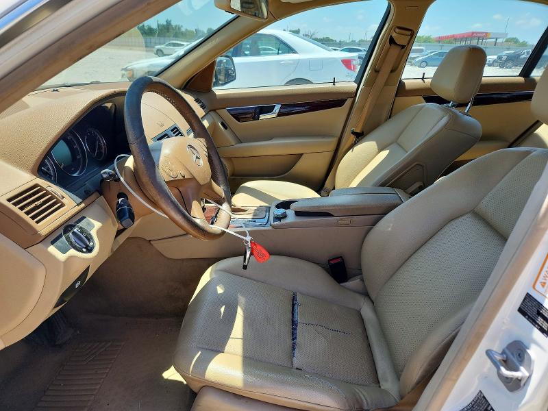 59645946 :رقم المزاد ، WDDGF81X08F112061 vin ، 2008 Mercedes-benz C مزاد بيع