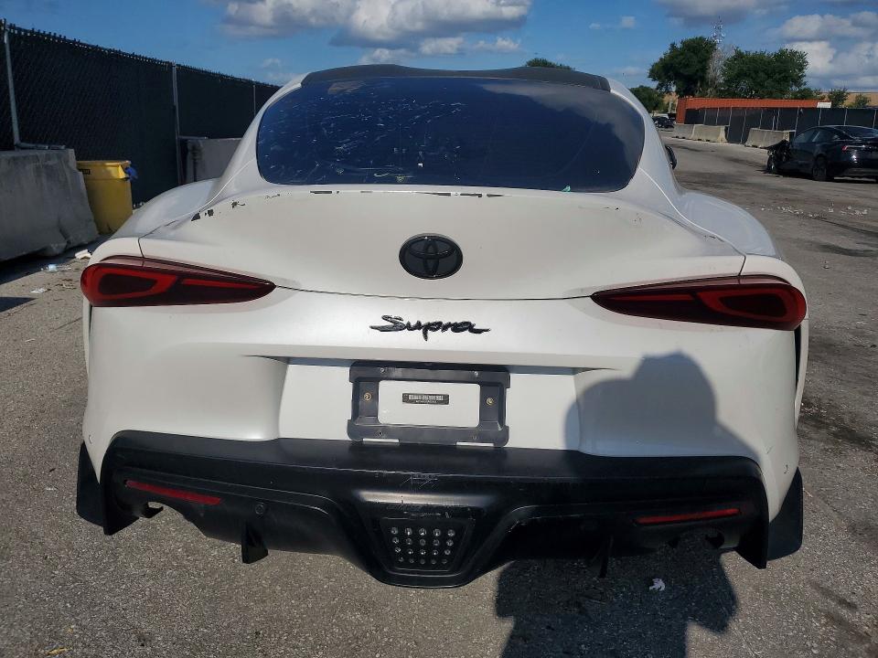 59613876 :رقم المزاد ، WZ1DB4C08LW025603 vin ، 2020 Toyota Gr Supra مزاد بيع