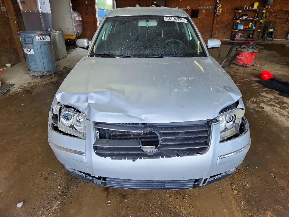 Продажа на аукционе авто 2002 Volkswagen Passat, vin: WVWPD63BX2P349129, номер лота: 58796326
