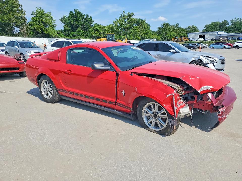 2006 Ford Mustang მანქანა იყიდება აუქციონზე, vin: 1ZVFT80N265117194, აუქციონის ნომერი: 62104526