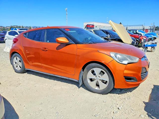 2013 Hyundai Veloster მანქანა იყიდება აუქციონზე, vin: KMHTC6AD3DU133404, აუქციონის ნომერი: 62728096