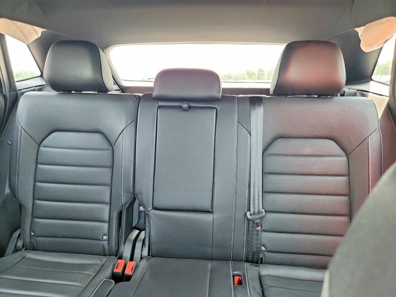 2020 Volkswagen Atlas Cross Sport მანქანა იყიდება აუქციონზე, vin: 1V2NE2CA6LC217108, აუქციონის ნომერი: 61215886