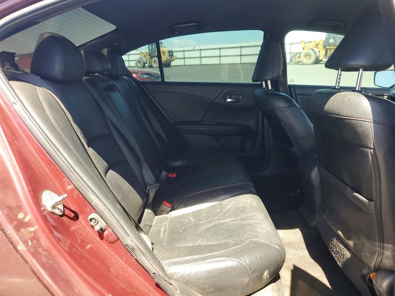 62449646 :رقم المزاد ، 1HGCR2F10HA087582 vin ، 2017 Honda Accord مزاد بيع