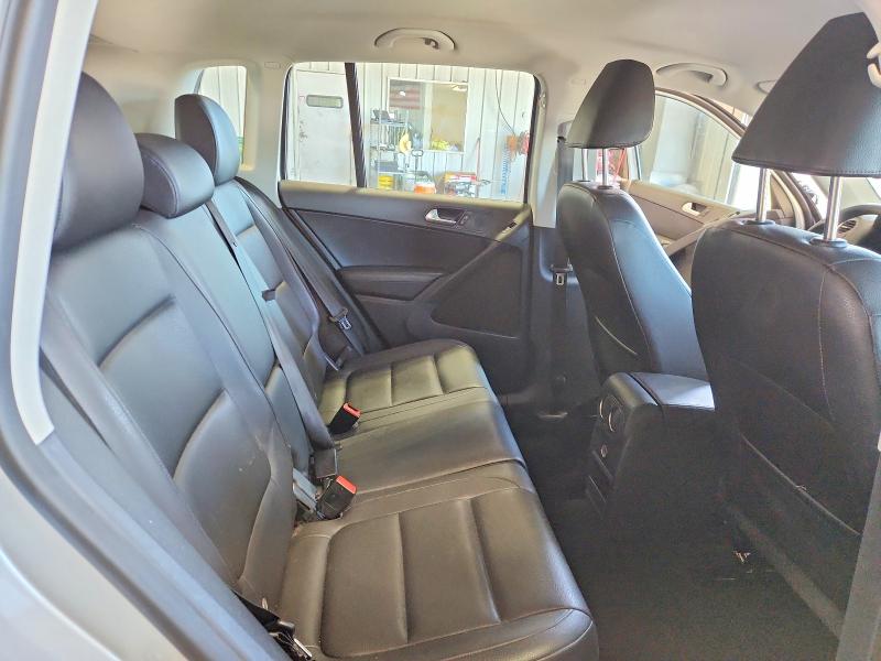 2016 Volkswagen Tiguan მანქანა იყიდება აუქციონზე, vin: WVGBV7AX0GW032514, აუქციონის ნომერი: 59657916