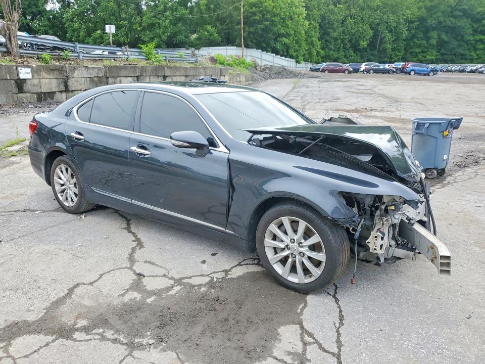 59834146 :رقم المزاد ، JTHCL5EF0B5009672 vin ، 2011 Lexus Ls مزاد بيع