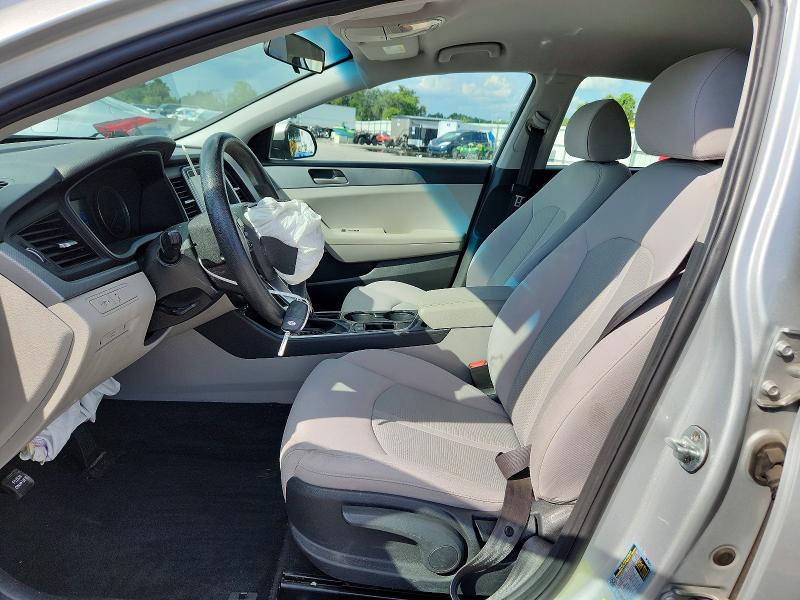 2019 Hyundai Sonata მანქანა იყიდება აუქციონზე, vin: 5NPE24AF6KH798102, აუქციონის ნომერი: 60361736