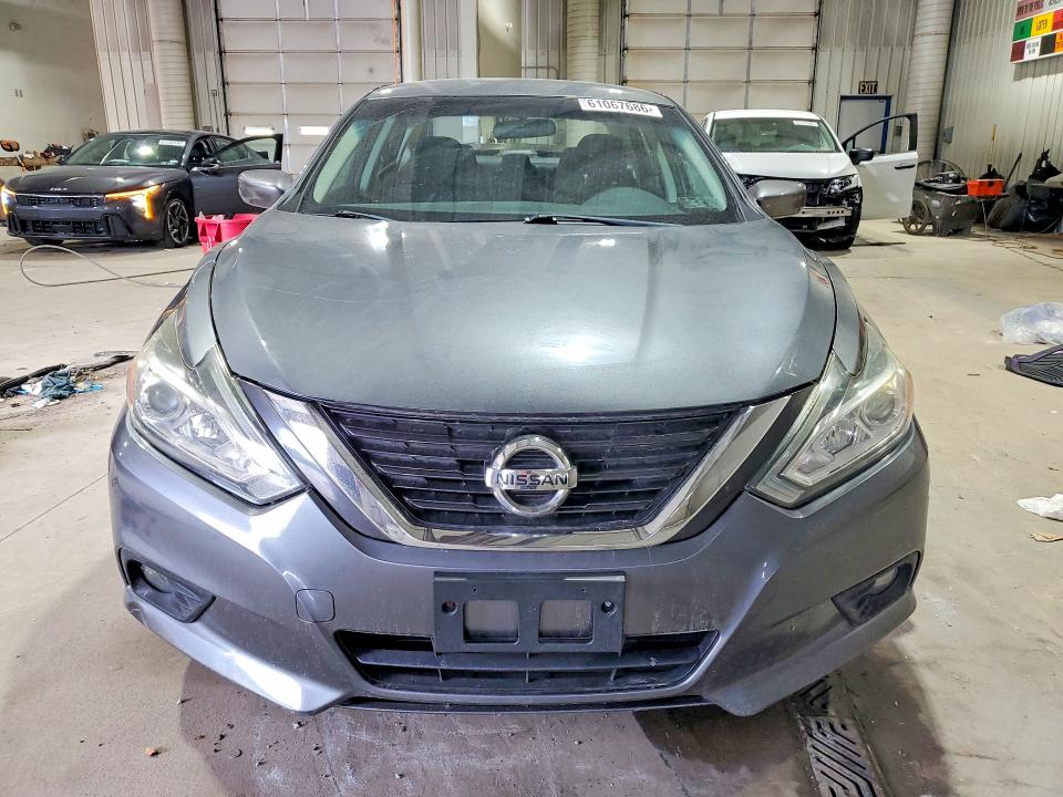Aukcja sprzedaży 2017 Nissan Altima, vin: 1N4AL3AP4HC161119, numer aukcji: 61067686