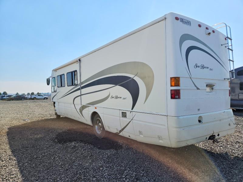 62144306 :رقم المزاد ، 5B4MP67G943381246 vin ، 2004 Workhorse Custom Chassis Motorhome Chassis مزاد بيع