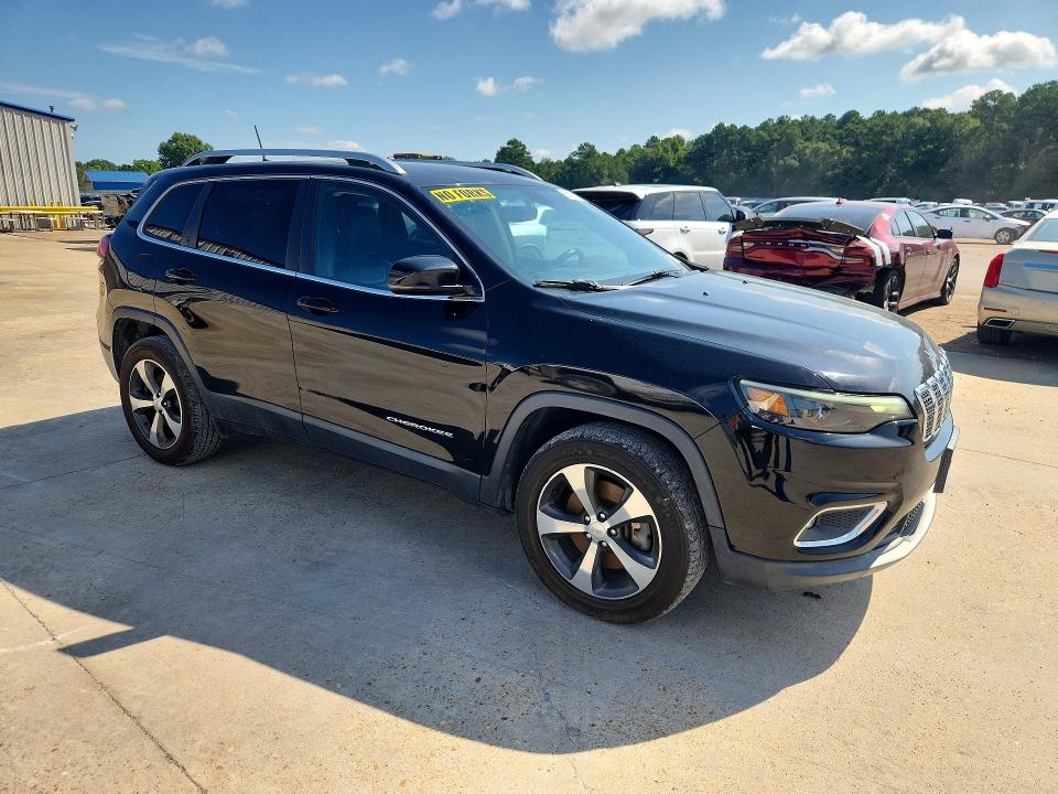 60619876 :رقم المزاد ، 1C4PJMDN7KD272016 vin ، 2019 Jeep Cherokee مزاد بيع
