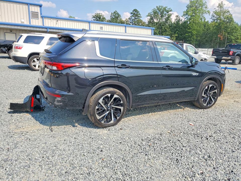 2024 Mitsubishi Outlander მანქანა იყიდება აუქციონზე, vin: JA4T5WA91RZ040685, აუქციონის ნომერი: 63105346