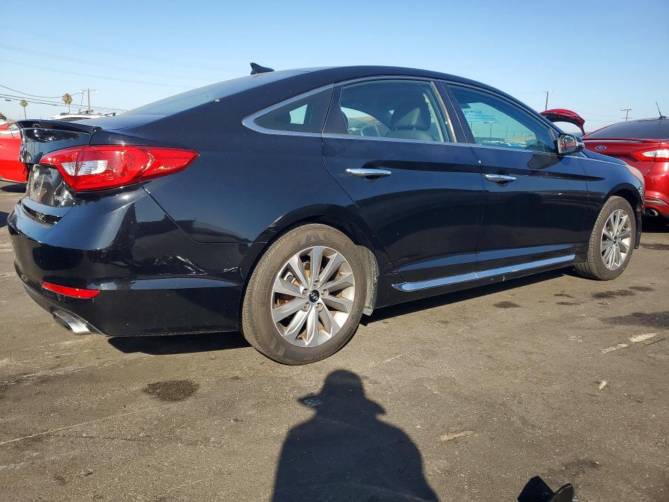61178096 :رقم المزاد ، 5NPE34AF4HH573182 vin ، 2017 Hyundai Sonata مزاد بيع