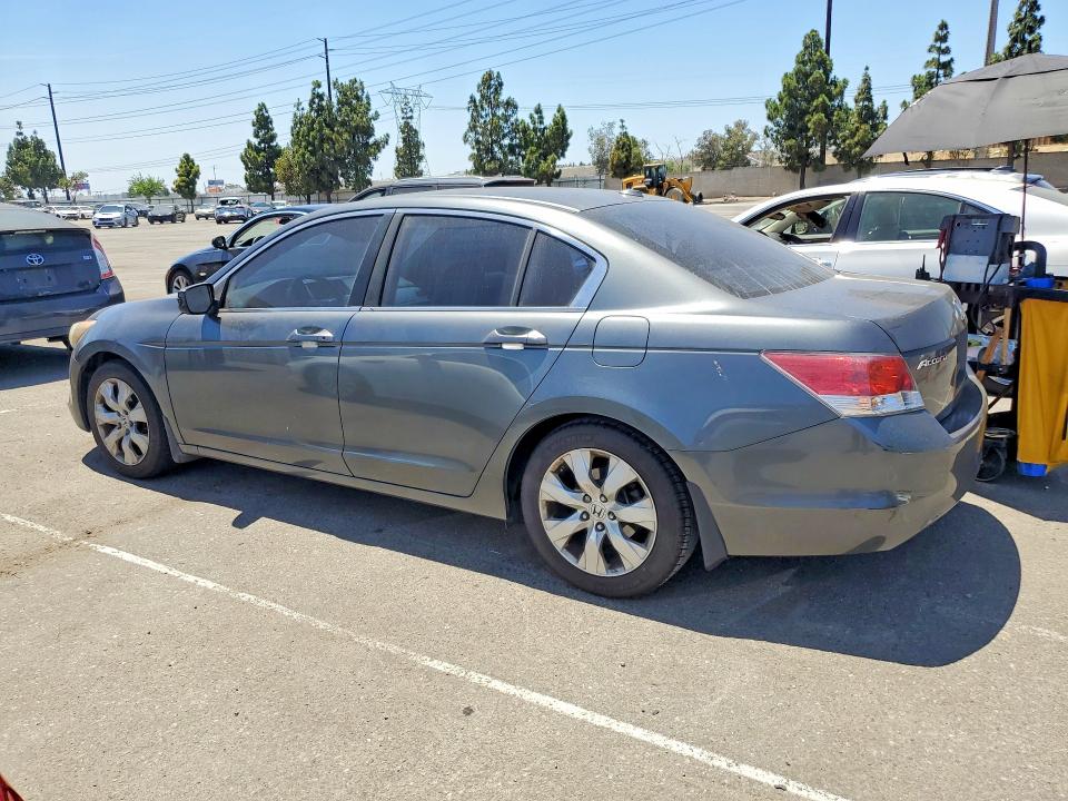 Auction sale of the 2010 Honda Accord, vin: 1HGCP2F84AA048017, lot number: 61979666