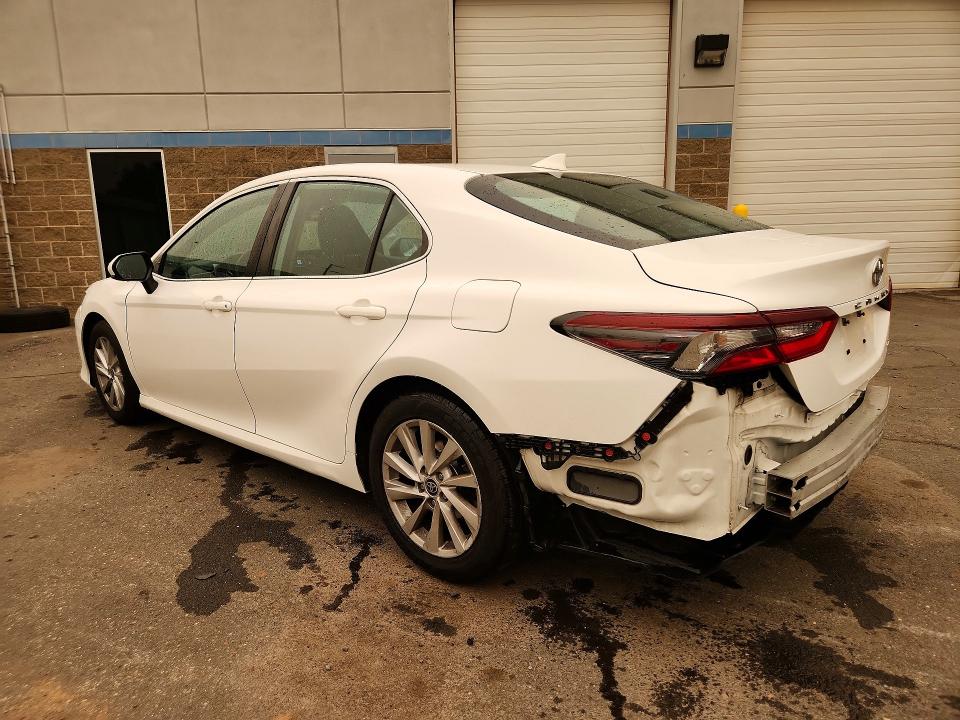 Продажа на аукционе авто 2021 Toyota Camry, vin: 4T1C11AK4MU592562, номер лота: 61327156