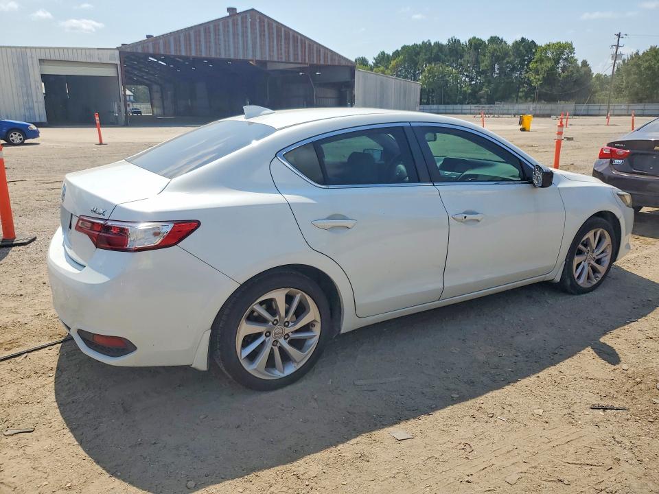 62611326 :رقم المزاد ، 19UDE2F71HA013303 vin ، 2017 Acura Ilx مزاد بيع