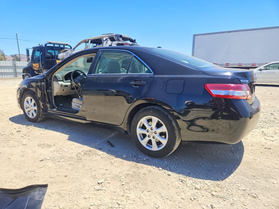 2010 Toyota Camry მანქანა იყიდება აუქციონზე, vin: 4T4BF3EK4AR003840, აუქციონის ნომერი: 63238926