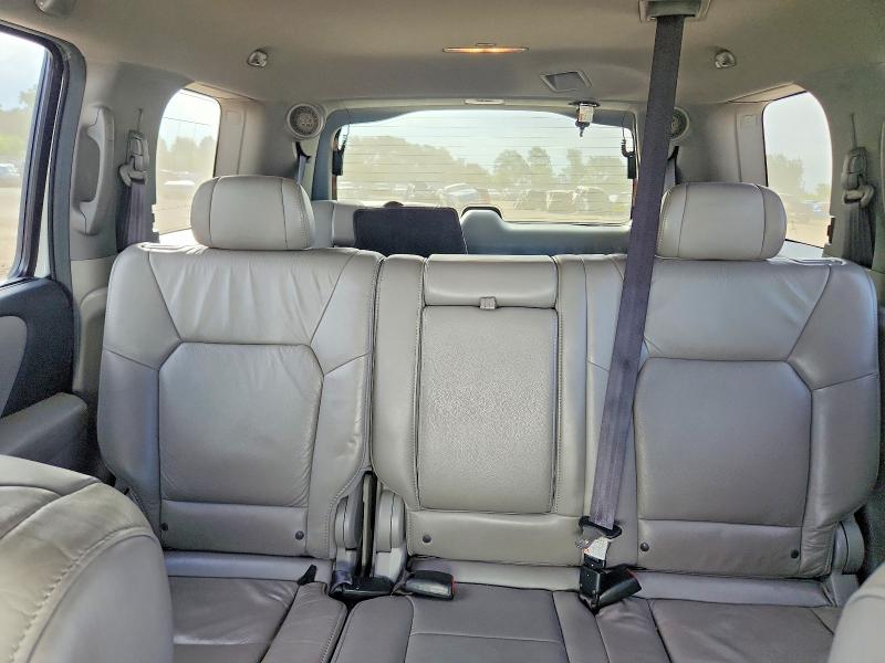 61689596 :رقم المزاد ، 5FNYF4H94BB018050 vin ، 2011 Honda Pilot مزاد بيع