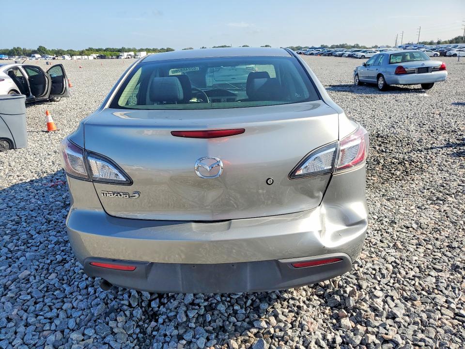 62248076 :رقم المزاد ، JM1BL1UF7B1449340 vin ، 2011 Mazda 3 مزاد بيع