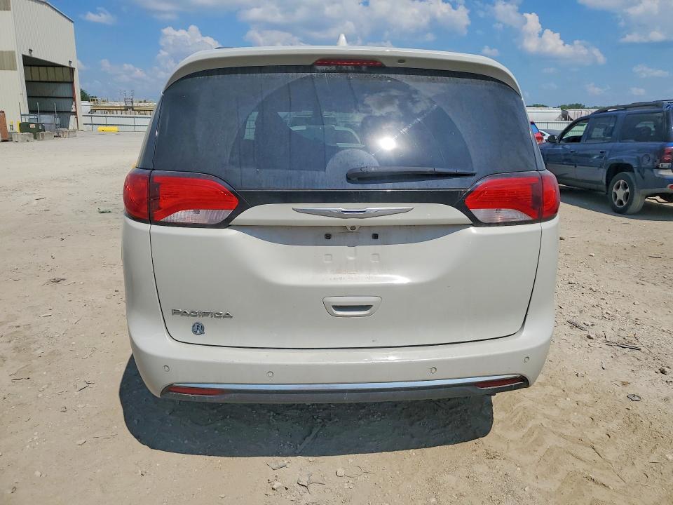 61041426 :رقم المزاد ، 2C4RC1BG9HR656794 vin ، 2017 Chrysler Pacifica مزاد بيع