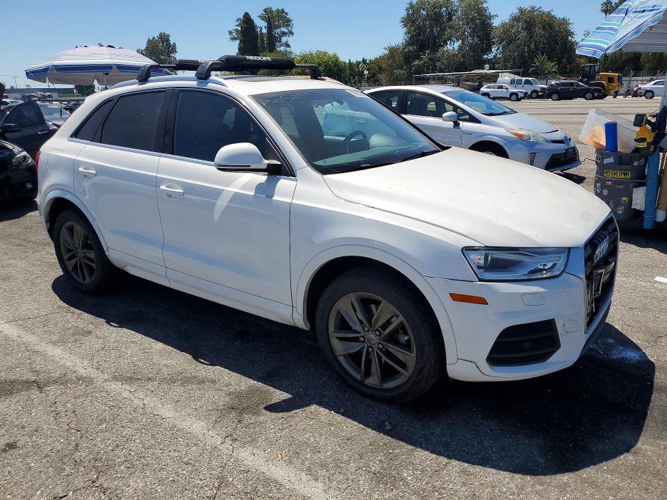 Продажа на аукционе авто 2017 Audi Q3, vin: WA1HCCFS9HR005008, номер лота: 59663646