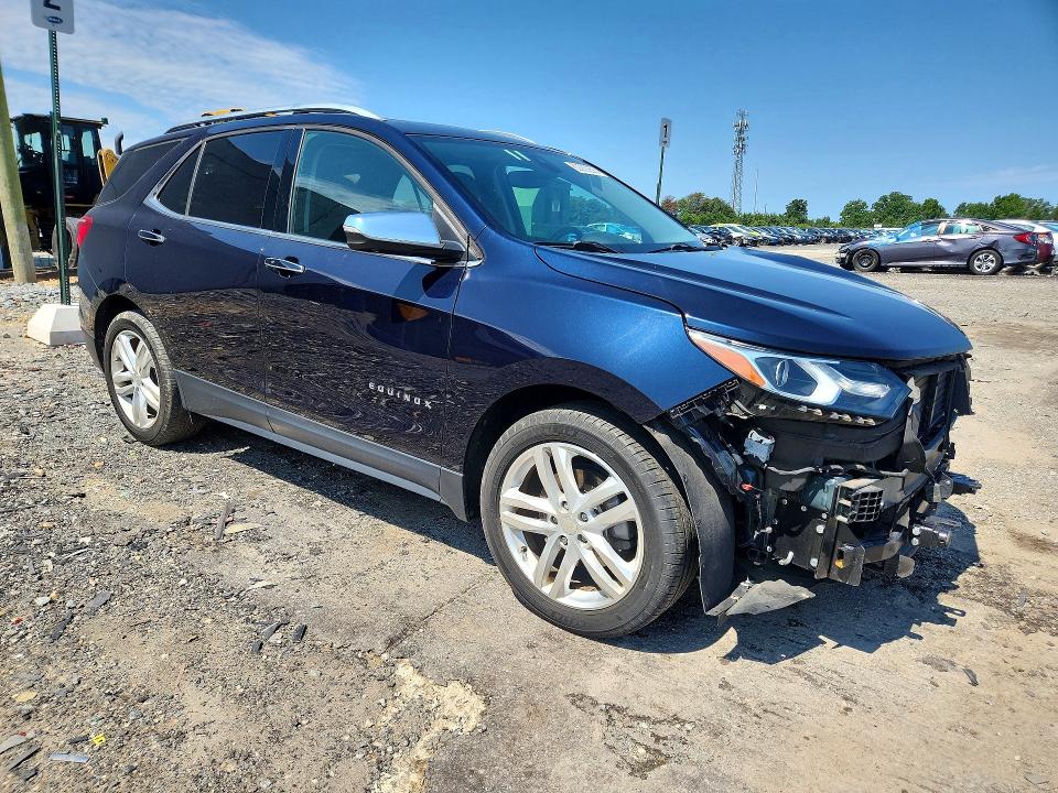 2020 Chevrolet Equinox მანქანა იყიდება აუქციონზე, vin: 3GNAXPEX9LS651825, აუქციონის ნომერი: 62060256