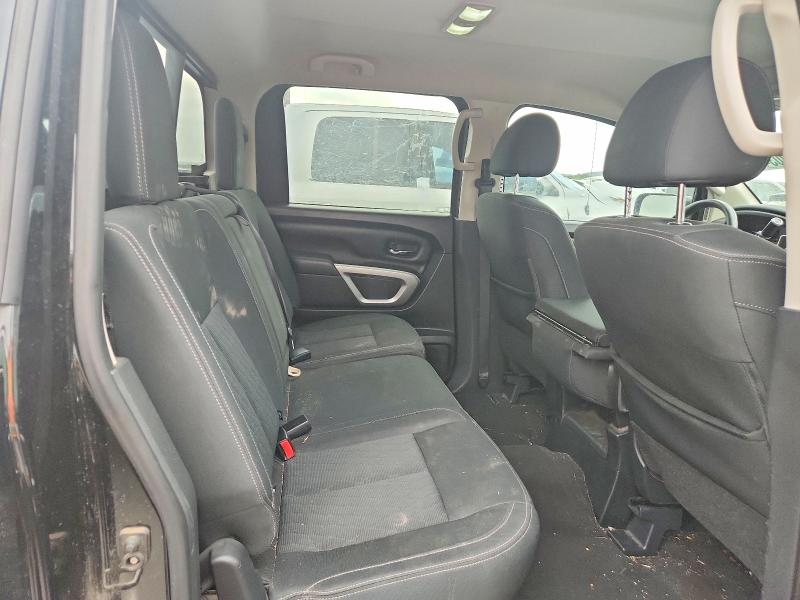 62380346 :رقم المزاد ، 1N6AA1EK9KN510223 vin ، 2019 Nissan Titan مزاد بيع