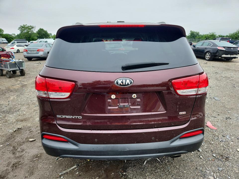 60302046 :رقم المزاد ، 5XYPG4A3XJG420743 vin ، 2018 Kia Sorento مزاد بيع