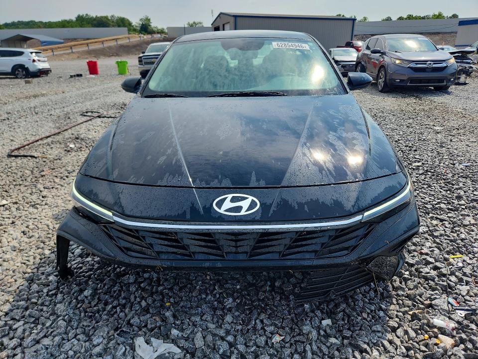 62854946 :رقم المزاد ، KMHLM4DG3TU105379 vin ، 2026 Hyundai Elantra مزاد بيع