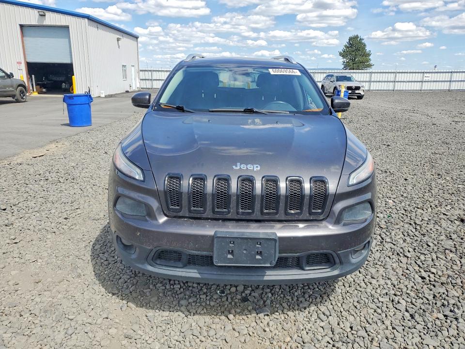60069566 :رقم المزاد ، 1C4PJLCB6GW297616 vin ، 2016 Jeep Cherokee مزاد بيع