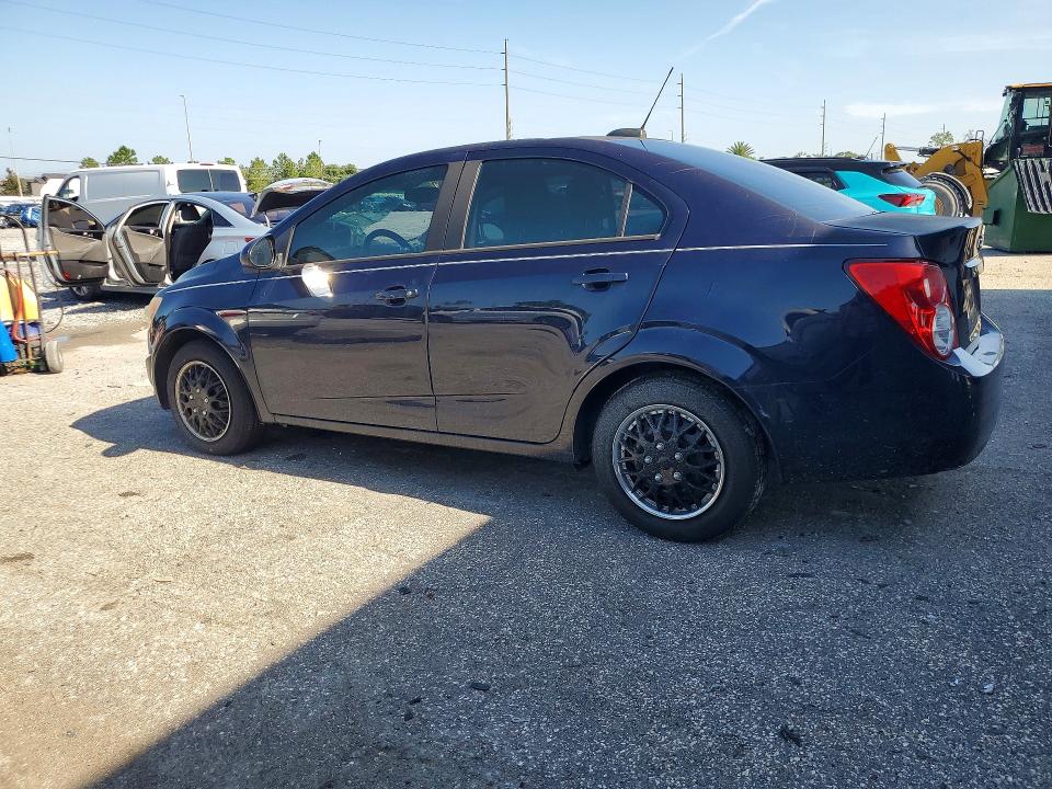 61938056 :رقم المزاد ، 1G1JA5SH8G4181720 vin ، 2016 Chevrolet Sonic مزاد بيع
