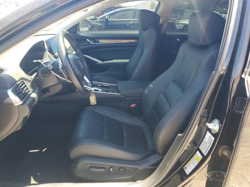 60438596 :رقم المزاد ، 1HGCV1F45NA098511 vin ، 2022 Honda Accord مزاد بيع
