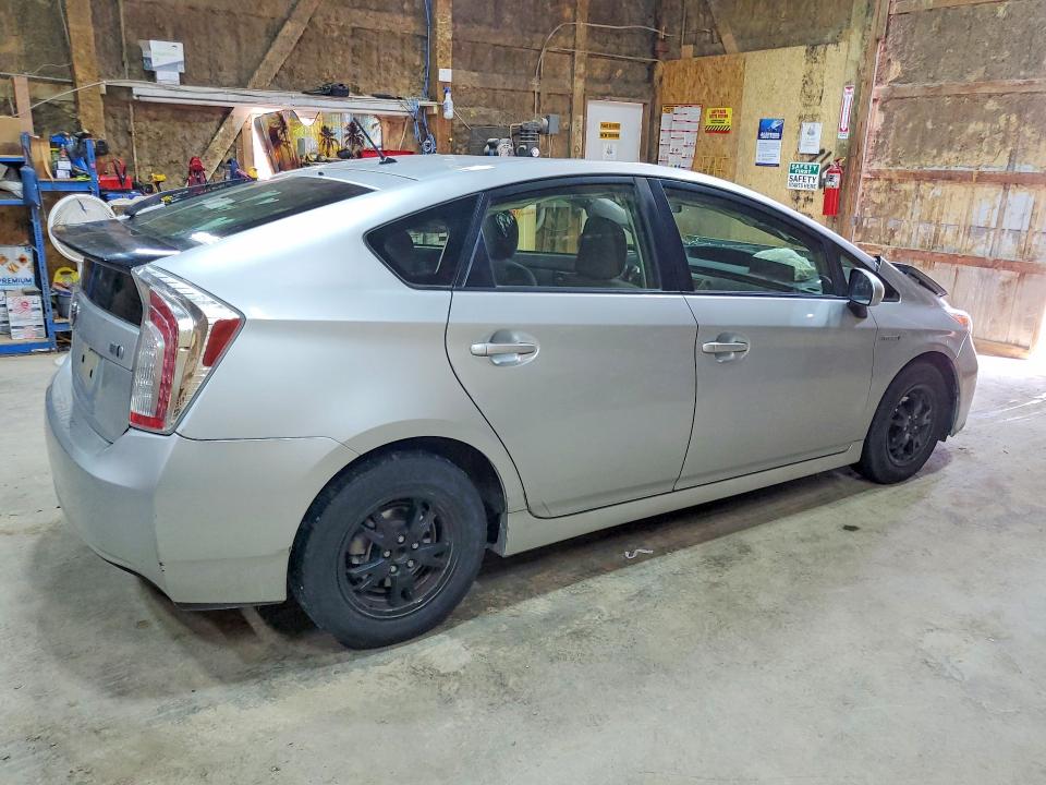 2015 Toyota Prius მანქანა იყიდება აუქციონზე, vin: JTDKN3DU3F0475045, აუქციონის ნომერი: 62826436
