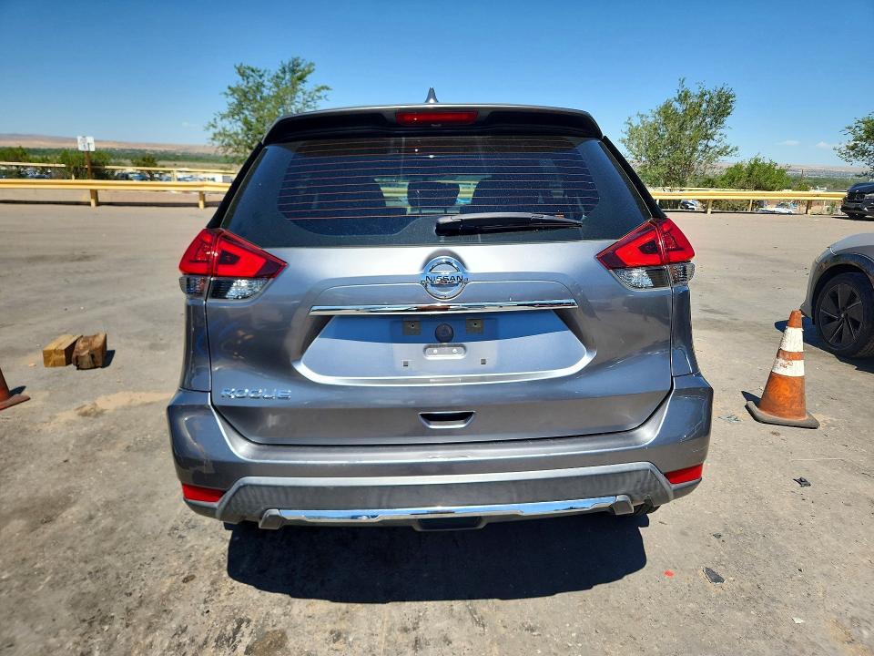 Продаж на аукціоні авто 2018 Nissan Rogue, vin: KNMAT2MTXJP612310, номер лоту: 59231836