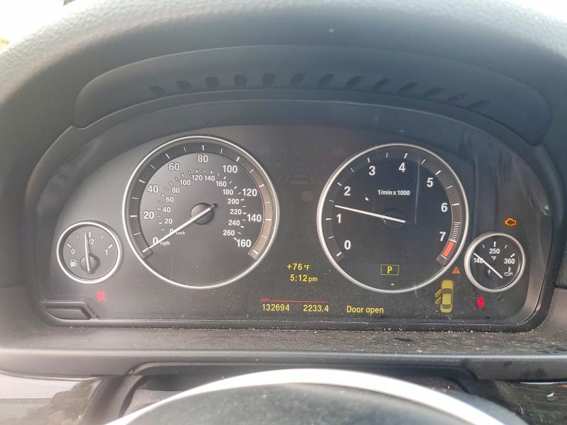 61166736 :رقم المزاد ، WBAFU9C52BC783217 vin ، 2011 Bmw 550 مزاد بيع