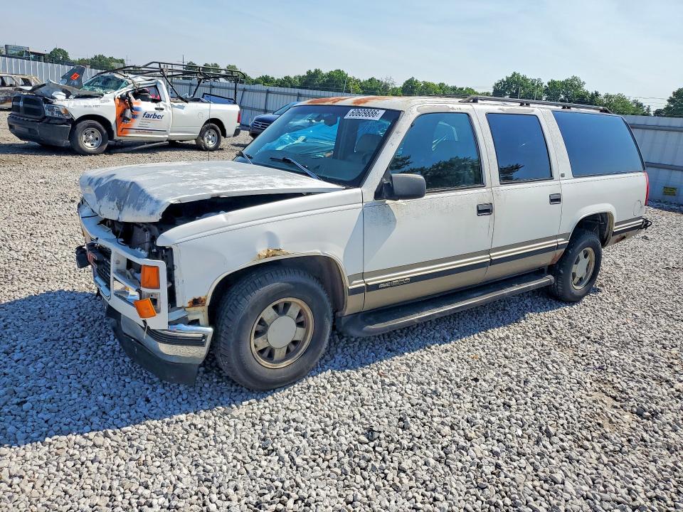 Продаж на аукціоні авто 1999 Gmc Suburban, vin: 1GKEC16R3XJ740689, номер лоту: 60609886