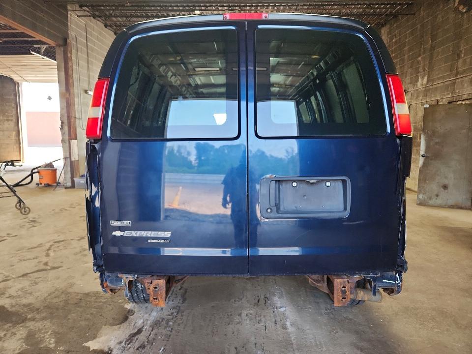 2011 Chevrolet Express G3500 მანქანა იყიდება აუქციონზე, vin: 1GCZGTCA7B1118942, აუქციონის ნომერი: 59588576