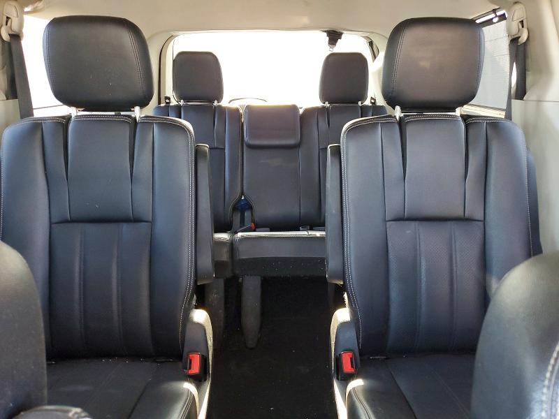 62329836 :رقم المزاد ، 2C4RC1CG1ER329140 vin ، 2014 Chrysler Town & Country مزاد بيع