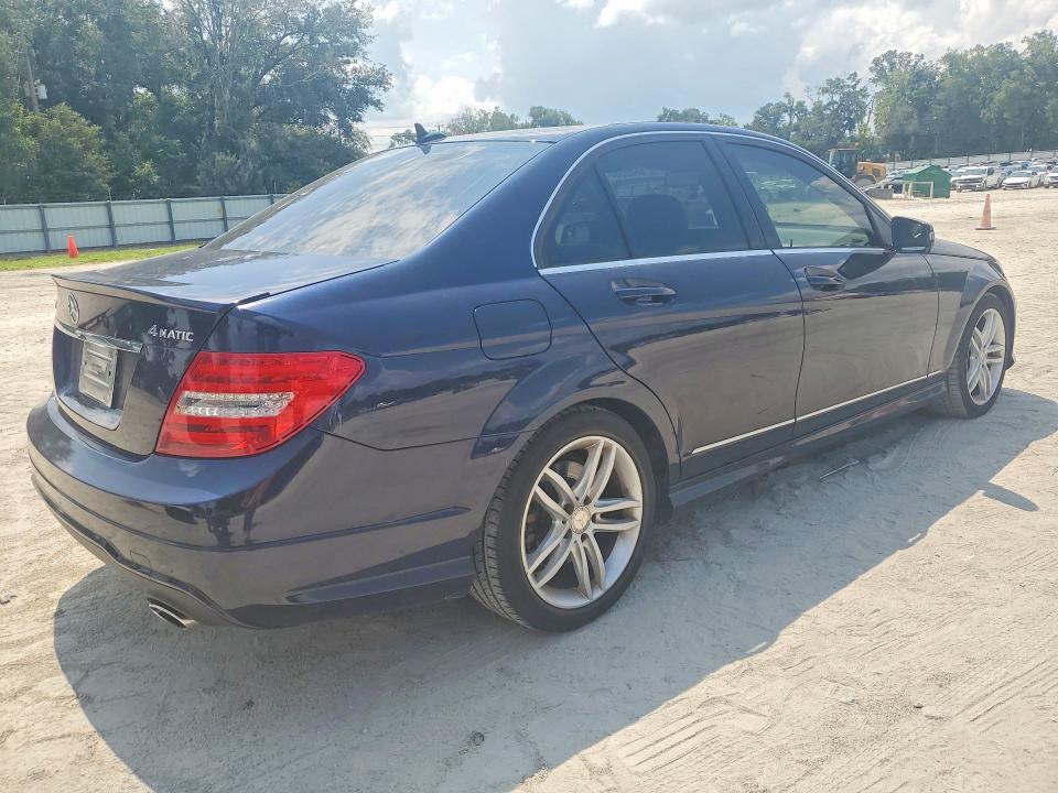 2014 Mercedes-benz C მანქანა იყიდება აუქციონზე, vin: WDDGF8AB1EA891709, აუქციონის ნომერი: 62660056