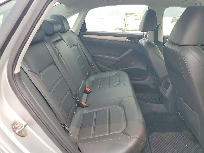 Продажа на аукционе авто 2015 Volkswagen Passat, vin: 1VWAS7A3XFC122000, номер лота: 61425546