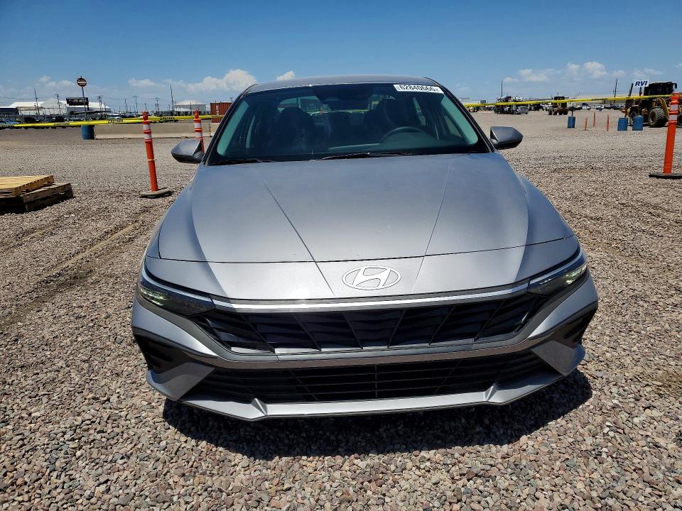 62840666 :رقم المزاد ، KMHLL4DG2TU099254 vin ، 2026 Hyundai Elantra مزاد بيع