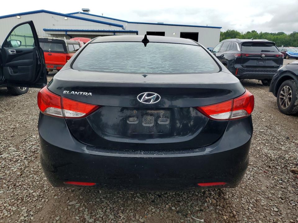 Продажа на аукционе авто 2013 Hyundai Elantra, vin: KMHDH4AE5DU645314, номер лота: 63116316